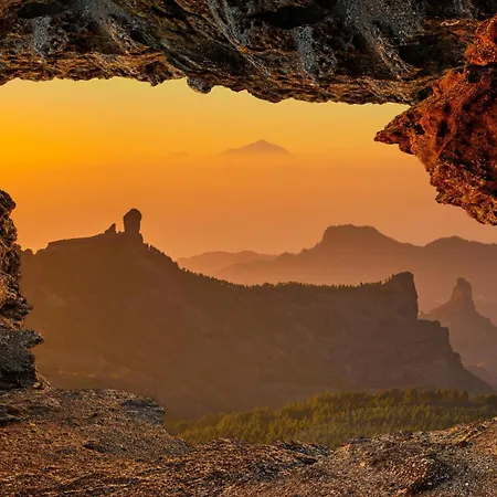 Luminoso Con Piscina Y Aparcamiento 아파트